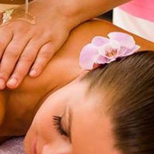 6 Warm candle massage
